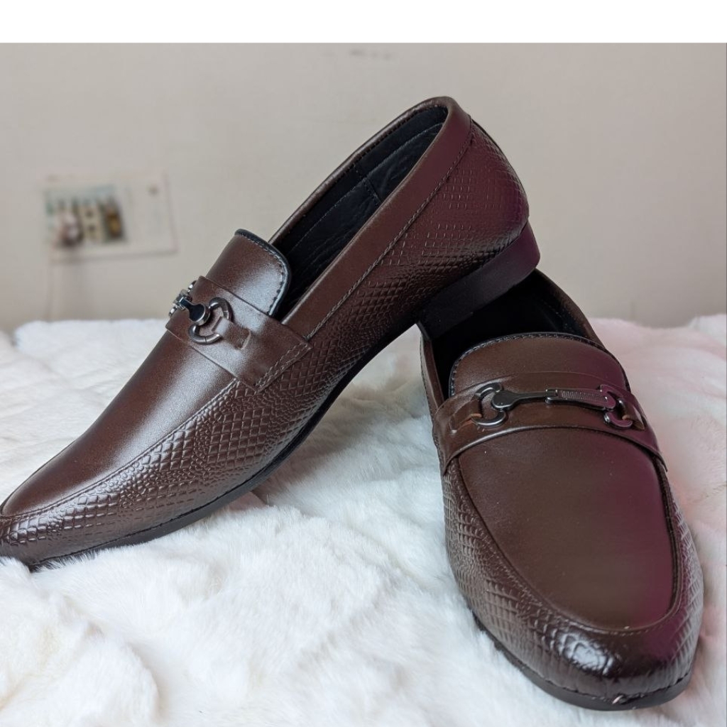 Luxury Formal-Buckle Loafer