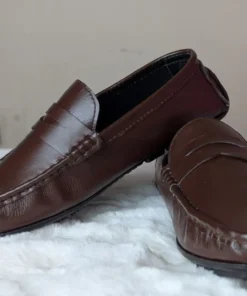 Minimal Classic Loafer solid Brown