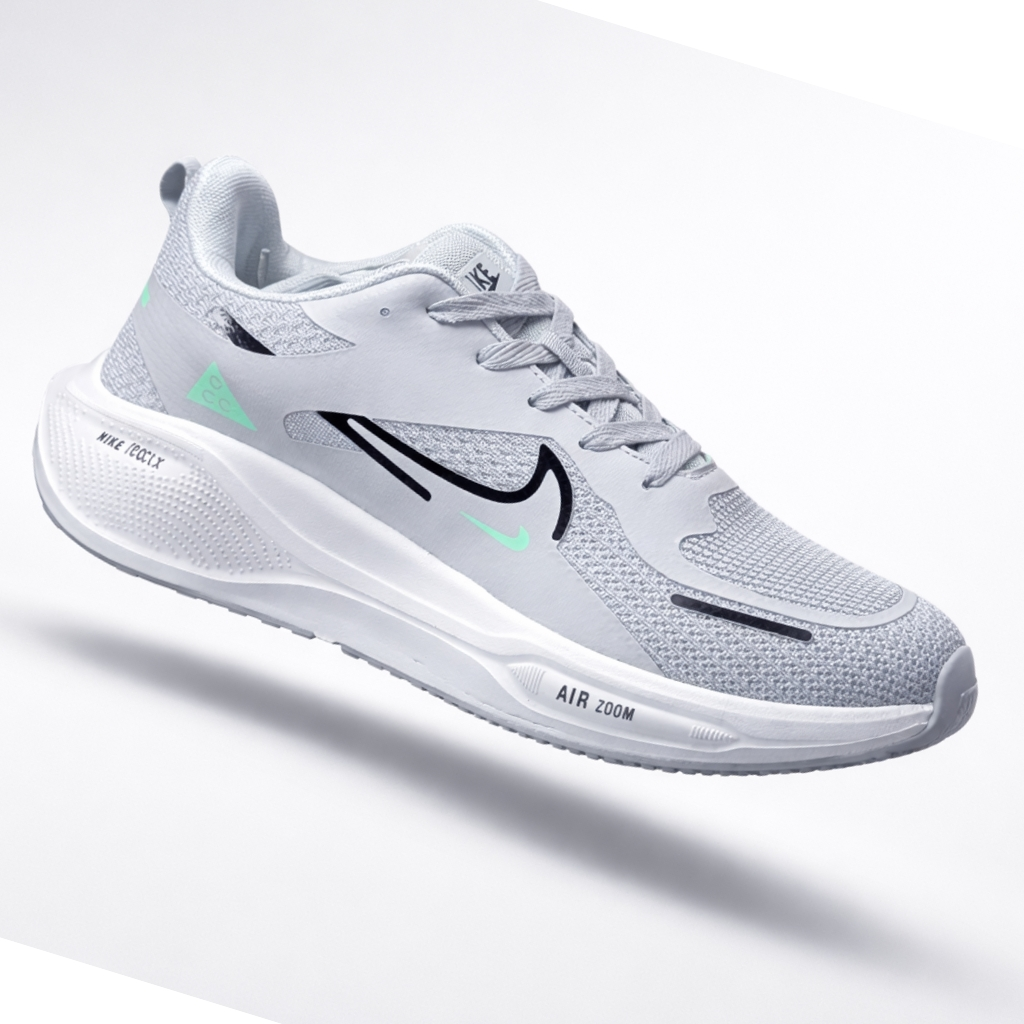 NIKE AIR ZOOM Light Grey Premium Sneakers - SMT 13